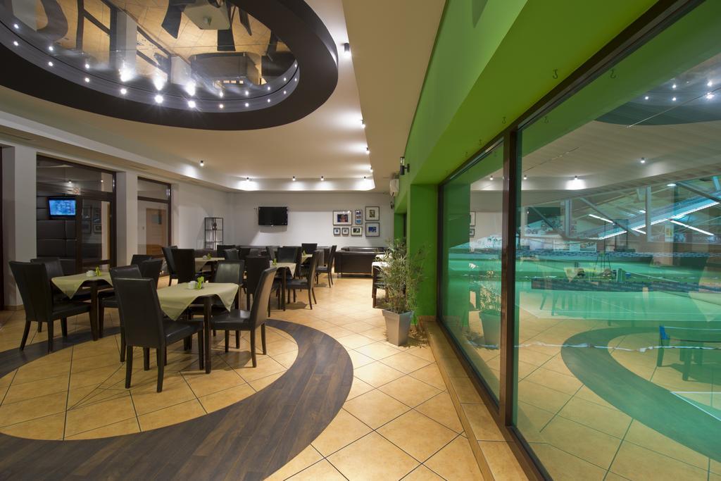 Hotel Centrum 비드고슈치 외부 사진